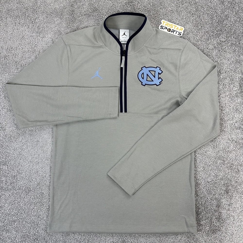 North Carolina Tar Heels Pullover Mens Small Gray Jordan Courtside 1/2 Zip UNC